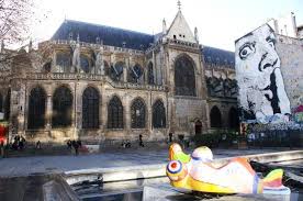 Cote Nord De L Eglise Vu Du Square Stravinski Photo De Eglise Saint Merri Paris Tripadvisor