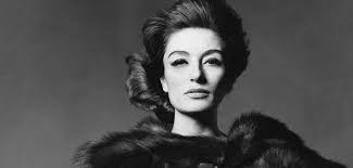 Ανούκ Εμέ Η Ανούκ... - Για τους φανατικούς του Θερινού σινεμά | Facebook