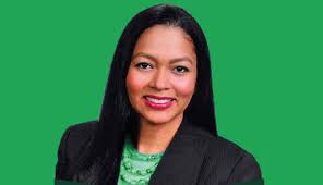 Amiris Pérez lanzó candidatura a diputada por el exterior