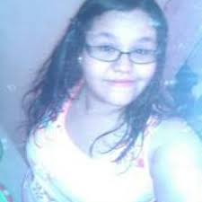 Stream Keyla Flores music