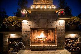 Pin Ot Polzovatelya Pittsburgh Stone Waterscapes Na Doske Outdoor Fireplaces Kamin Na Verande Terrasa Veranda