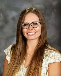 Amanda Starrett's Instagram, Twitter & Facebook