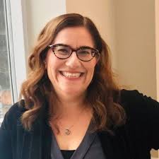 Alisa Simon's Instagram, Twitter & Facebook