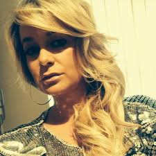 Becky Carr (@BeckyCarr82)