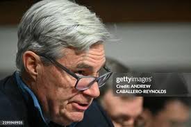 715 Robert Sheldon Stock Photos, High-Res Pictures, and Images