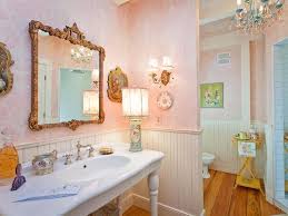 Kirstie Alley S Maine Cottage Bathroom Shabby Chic Bathroom Kid Bathroom Decor Cottage Bathroom