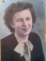 SARAH LEONE RAMSDELL 1855-1922 (Aunt Oney) We were just visiting cousin  Pamela King near DC. She is the keeper of the King Sister Trove. Pamela  gave me some more photos. I love