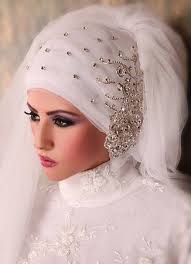 En Yeni 2014 Tesettur Gelin Basi Modelleri Galerileri Idees De Mariage Mariage Idee