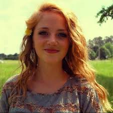 Ella Presley's Instagram, Twitter & Facebook