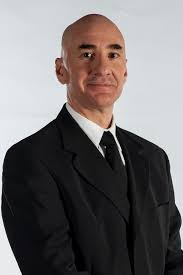 Médica Sur: Acerca del médico