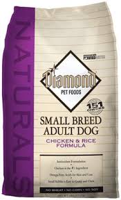 Tiny bites made for tiny teeth deliver the complete nutrition your small breed puppy needs to grow up strong and healthy. Diamond Naturals Small Breed Chicken Rice Dog Food 6 Lb Bag Shell S Feed Garden Supply