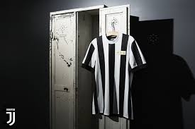 Regardless of the colour chosen, the juventus change kit is always in our top 5 favourite away kits. Is This The Classiest Away Kit In World Football Goodwin Smith