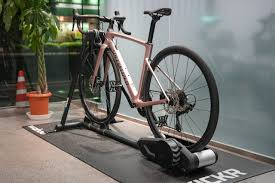 スペシャライズドストア