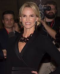 Janet Jones - Wikipedia