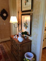 Favorite Moment In A Back Hallway Embroidered Grasscloth By Schumacher Interior Vignette French Home Decor Decor