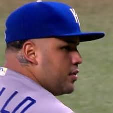 Castillo domina a los Rays en su debut con los Reales