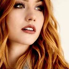 Helena Evans (hopefulhelena)