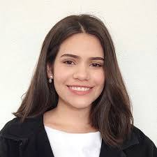 Evelyn Villeda's Instagram, Twitter & Facebook