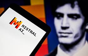 Taxe Zucman : Le patron de Mistral Arthur Mensch, « ne pourrait pas payer »  mais prône « plus de justice fiscale »