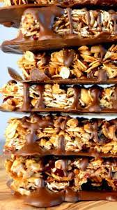 Homemade Granola Bars With Chocolate Homemade Granola Bars Homemade Snacks Recipes