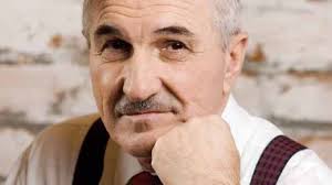 Filantropica gheorghe dinica mana intinsa care nu spune o poveste nu primeste pomana. In Memoriam Gheorghe DinicÄ Unul Dintre Cei Mai Mari Actori Ai Cinematografiei RomaneÈti Editia De Dimineata