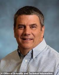 Why did US government lab sit