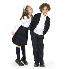 Este color de uniforme, en uniformes médicos en cierta parte tiene su ventaja, debido a que se puede usar mas tiempo sin lavar, ya que la tonalidad oscura hace que no. Pantalon Uniforme Escolar Garys 7300 Compra Online