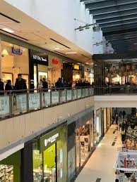 Apartment is located in 5 km from the centre. AlertÄ La City Park Mall