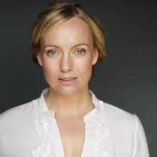 Lisa Kay (English Actress) ~ Wiki & Bio with Photos