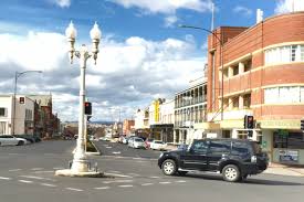 Discover sydney's most beautiful heritage hotel conveniently located in the heart of the rocks precinct. Bathurst S Historic Street Lamps Confusing Tourist Traffic Since 1933 Curious Central West Abc News Australian Broadcasting Corporation