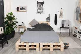 So wird ein bett aus europaletten gebaut. Bett Frisch Verliebt Create By Obi