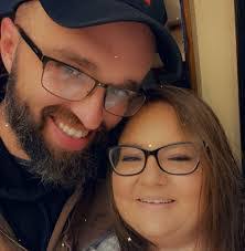 Annie Merriweather's Instagram, Twitter & Facebook