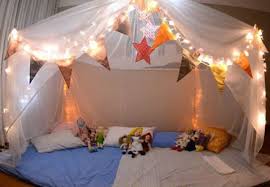 Resultado de imagem para decoração festa do pijama simples