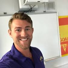 Kris Craig (@_classickris_)