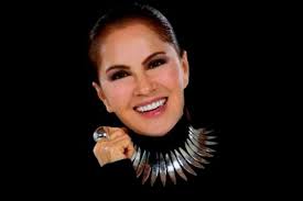 La muñeca de los Ojos Brujos”: La trayectoria de Nydia Caro