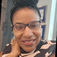 Carlotta Powell's Instagram, Twitter & Facebook