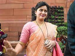 Navaneet kaur rana amravati speech in parliament ( lok sabha ) who is an indian film actress who. Corona Ex Heroine Shifted For Better Treatment Gulte