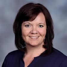 Monique Forman's Instagram, Twitter & Facebook