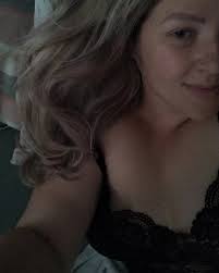 Karine Baggio (@karinebaggio_) • Instagram photos and videos