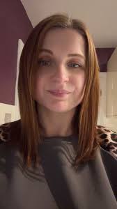 Wanting a change. Have decided to go for one of these cut and colours but  unsure which. I was wondering if one of you might please be able to put the  styles