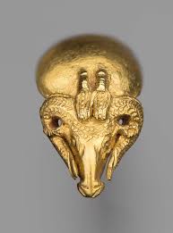 Ram S Head Earring Ancient Jewels Ancient Egyptian Art Ancient Jewelry