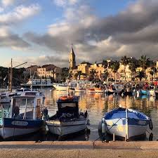 Bon Week End N Hesitez Pas A Aller Faire Un Tour Sur Le Blog Lien Dans La Bio Port Bateau Instagood Photooftheday Cotedazur Bestofth Canal Structures