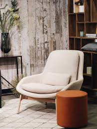 33 Gorgeous Modern Lounge Chair Design Ideas Homyhomee Modern Lounge Chair Design Small Lounge Chairs Modern Lounge Chairs