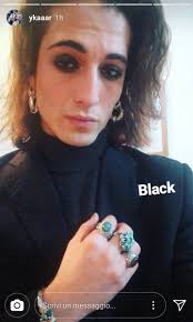 Damiano david from italy's eurovision song contest 2021 winning group maneskin has slammed claims he was using drugs during the show. Fede On Twitter Damiano In B W Appreciation Tweet Xf11