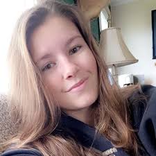 Lauren MacNaughton and Adam Looze's Wedding Website