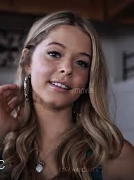 Unraveling Ian's Character in Pretty Little Liars