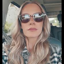 Doctor-recommended footwear for foot health