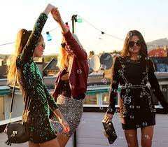 Nettenestea Stylista No Green Sequin Dress Fashion Rooftop Party