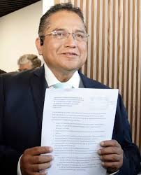 Se apuntan cinco para la Auditoría