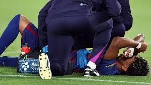 Lamine Yamal: scores a penalty and collapses, leaving Barcelona in shock